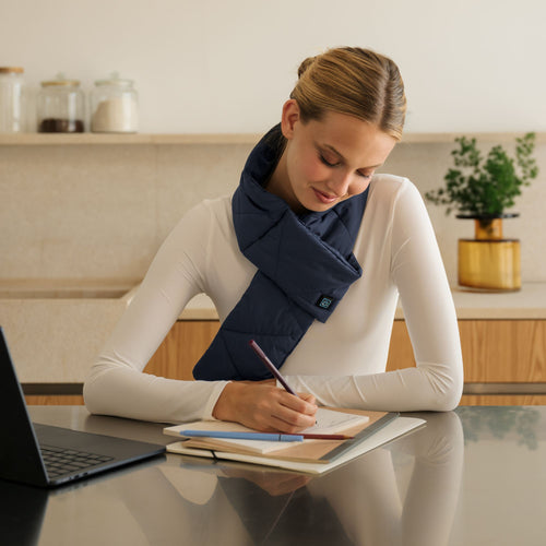 Sciarpa riscaldante Cordless Heat on the Go Puffer Scarf Blu